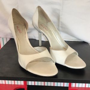White Leather Heels with Cutout Sides. Sz 38